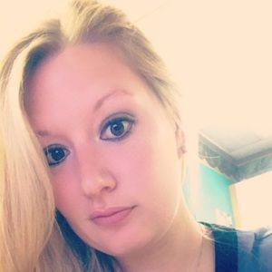 Meet your Posher, Courtney